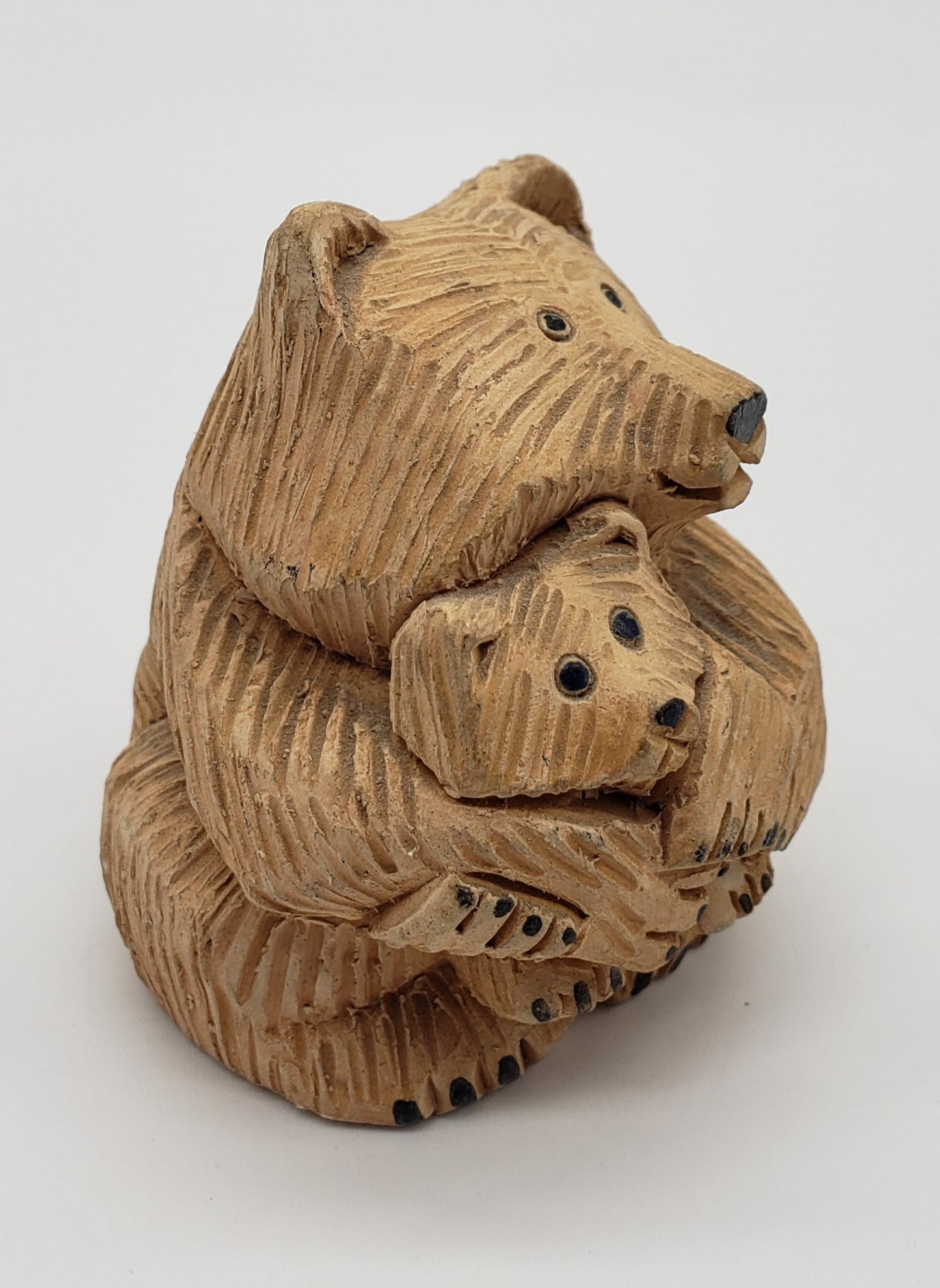 Artesania Rinconada Mama Bear and cub Uruguay Retired AR Figurine