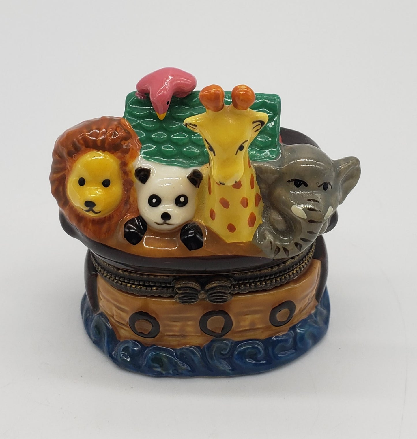 NOAH'S ARK PORCELAIN COLLECTIBLE TRINKET BOX