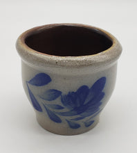 Load image into Gallery viewer, Salmon Falls Stoneware Pottery Pennsylvania Blue Votive Candle Holder
