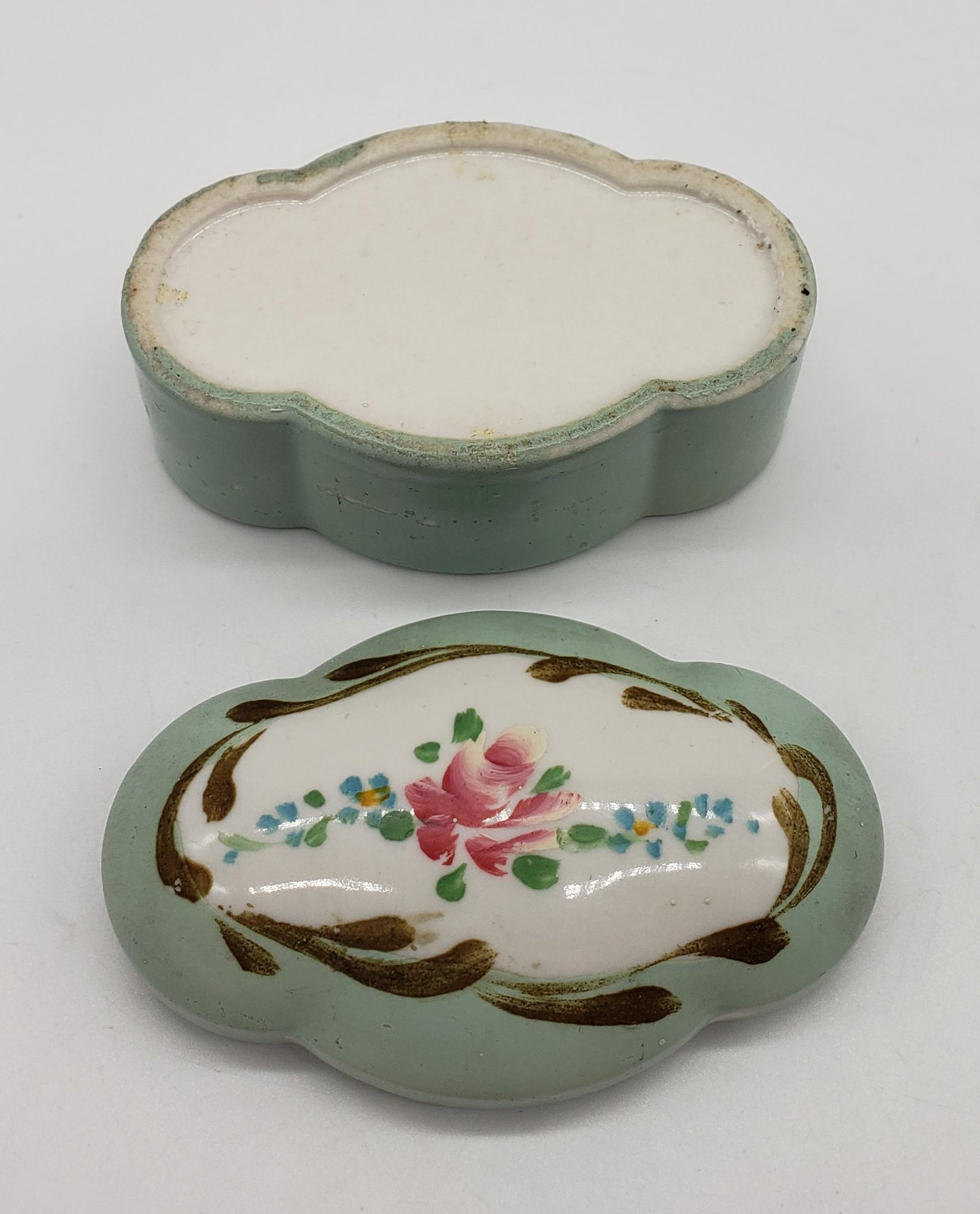 Elfinware Porcelain Blue Floral Jewelry Trinket Box