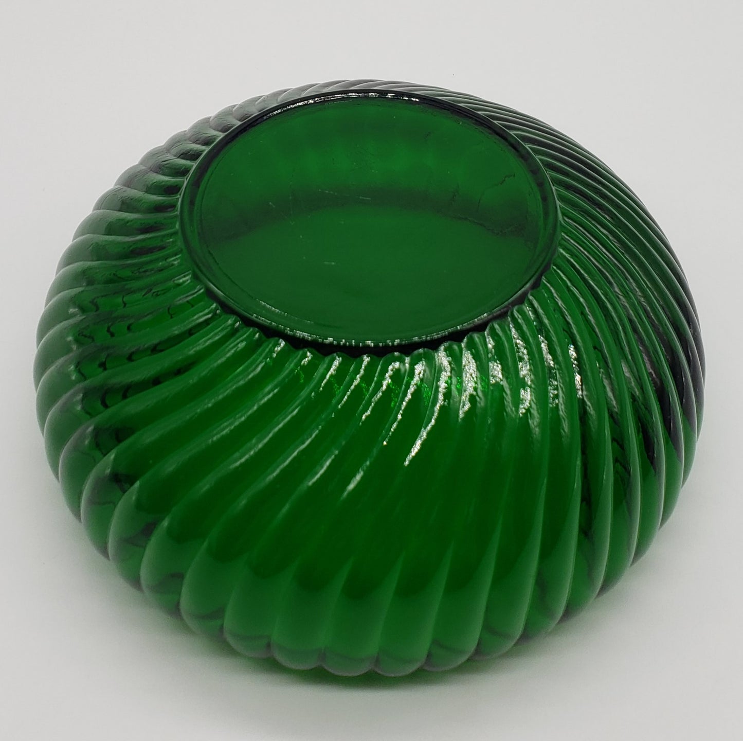 Anchor Hocking Emerald Green Swirl Bowl 6"