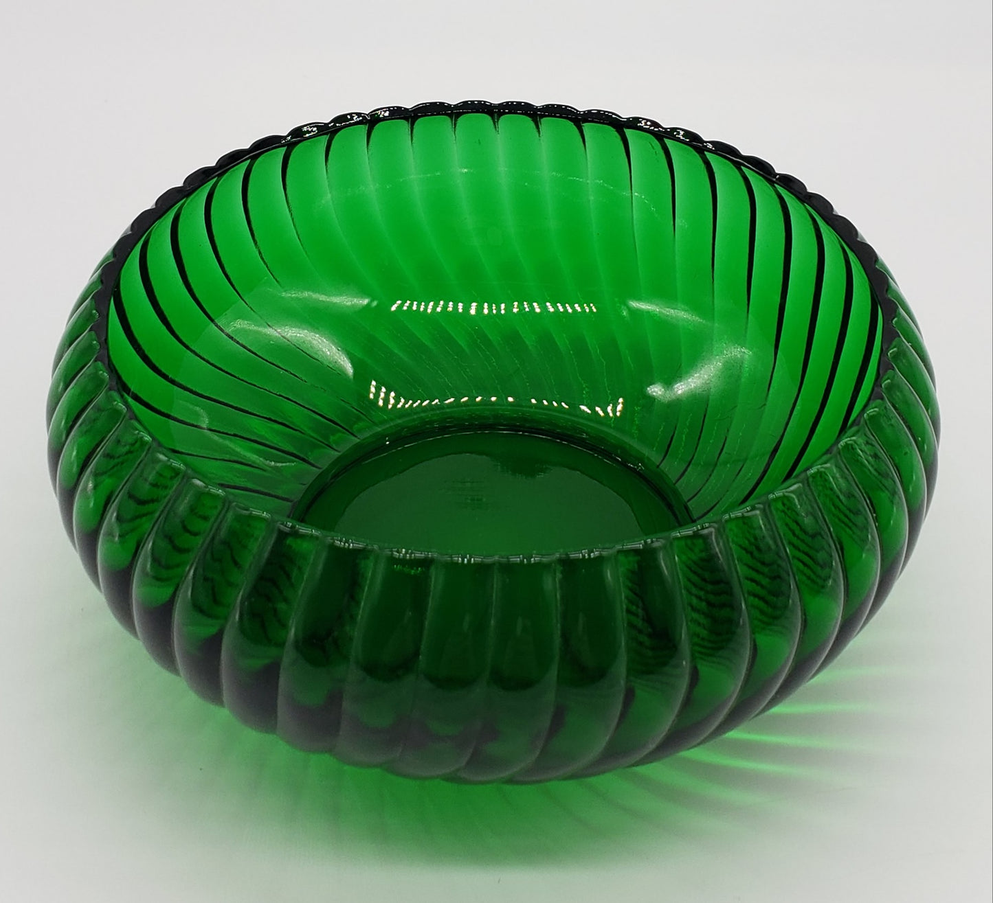 Anchor Hocking Emerald Green Swirl Bowl 6"