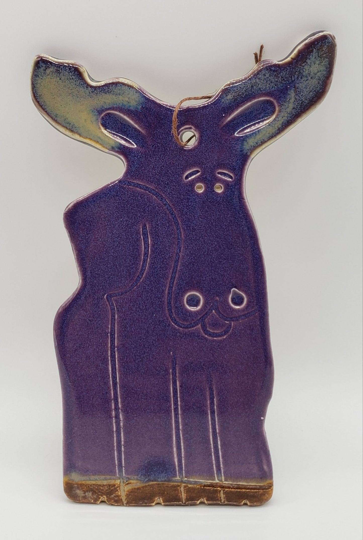 Leola Studio Art Pottery Alaskan Moose