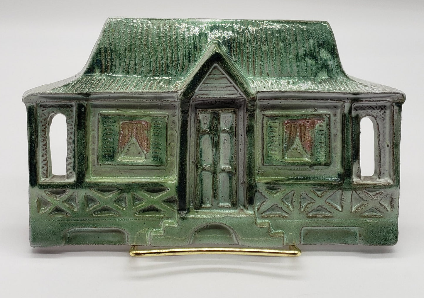 Fairfield Pottery Green House Wall Decor Plaque