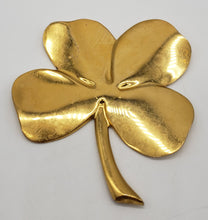 Load image into Gallery viewer, 24k Gold Tone Plated Brass Four Leaf Clover Paperweight
