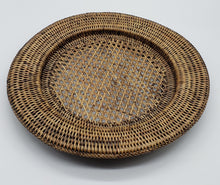 Load image into Gallery viewer, LA JOLLA ROUND RATTAN CHARGER PLATE
