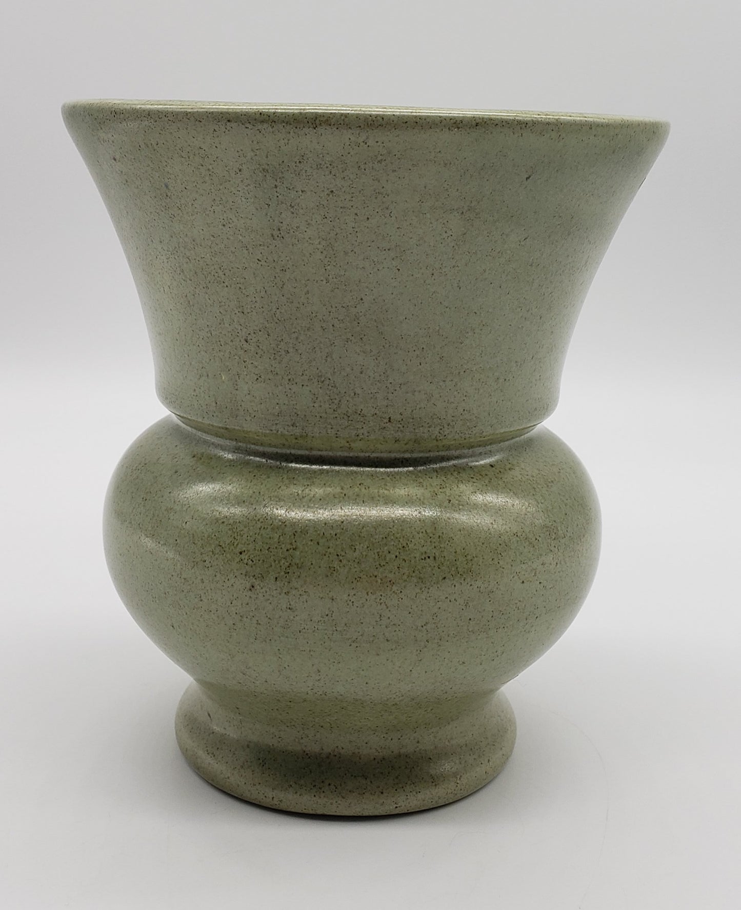 HAEGER Vase or Urn Light Olive Speckled Green Glaze Planter