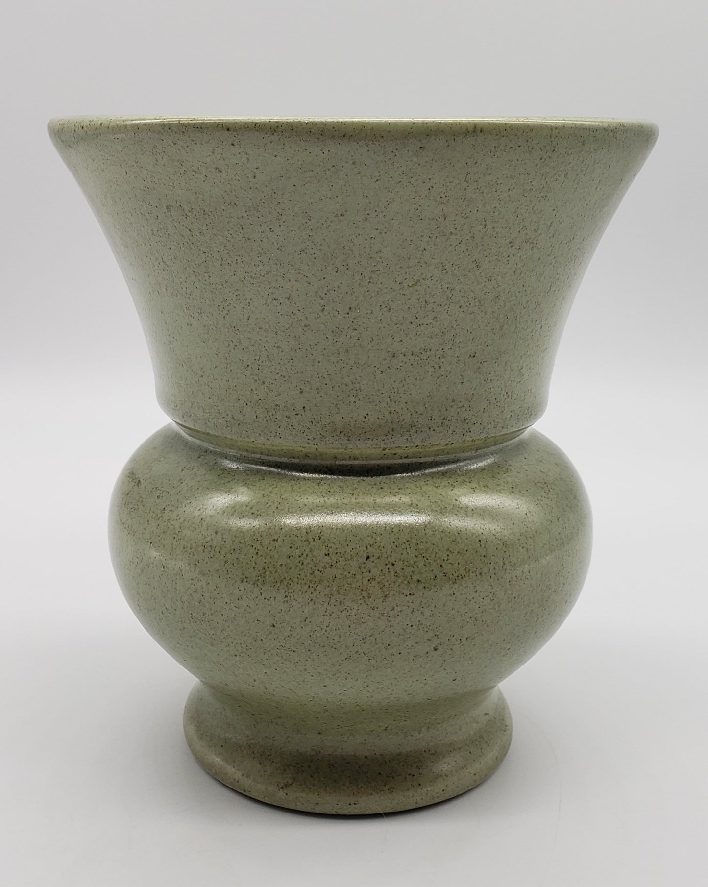 HAEGER Vase or Urn Light Olive Speckled Green Glaze Planter