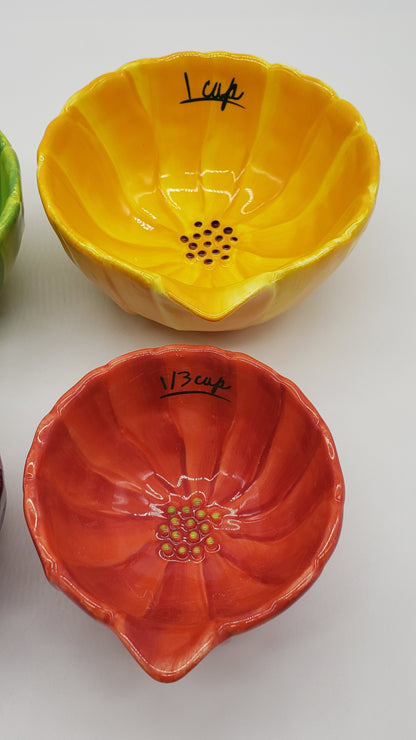 Set of 4 Pier One Measuring Bowls Nesting Bowls 1/4 to 1 Cup