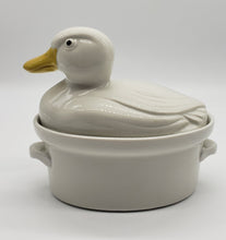 Load image into Gallery viewer, Hall Carbone Duck Covered Casserole Baking Dish 7” Long

