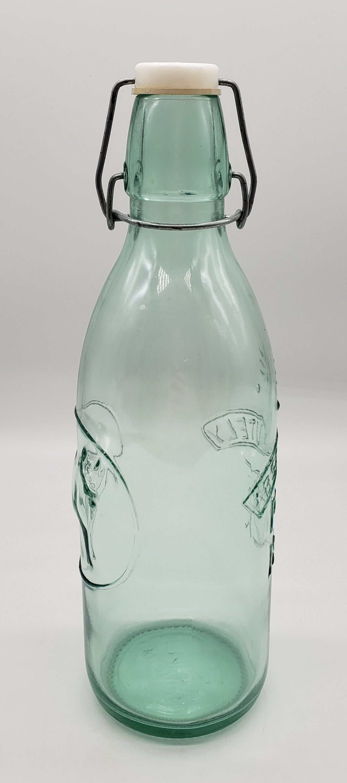 VINTAGE ABSOLUTELY PURE MILK BOTTLE MADE IN ITALY