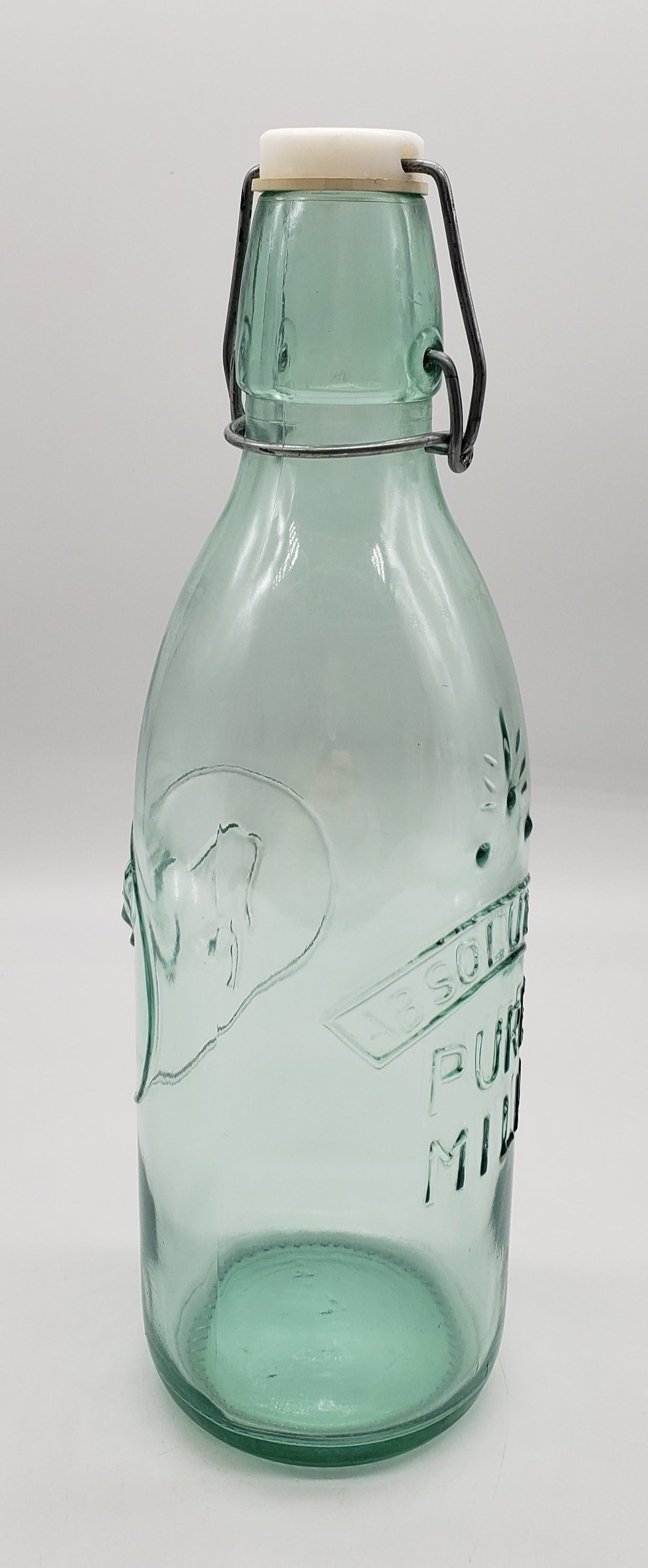 VINTAGE ABSOLUTELY PURE MILK BOTTLE MADE IN ITALY