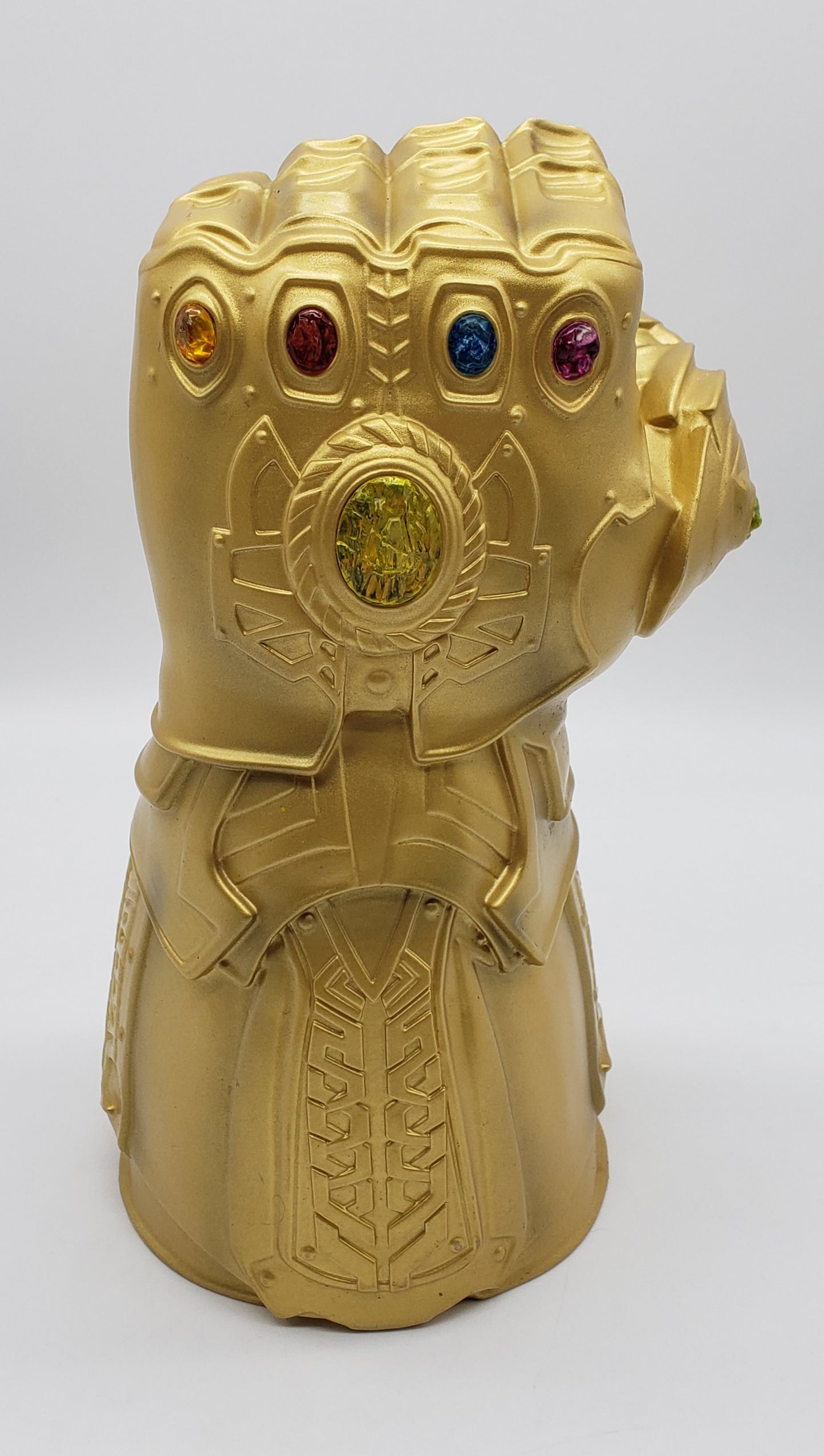 MARVEL AVENGERS 3 INFINITY GAUNTLET BANK