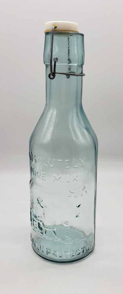 VINTAGE ABSOLUTELY PURE MILK BOTTLE MADE IN ITALY 40oz