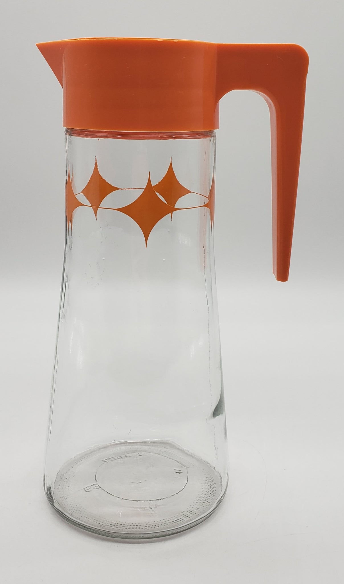 Anchor Hocking Carafe with Lid