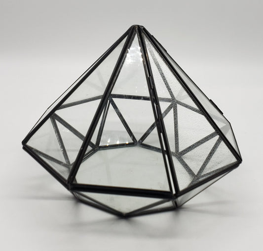 Geometric diamond terrarium plant holder