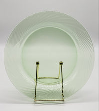 Load image into Gallery viewer, Pyrex Festiva Green Swirl Glass 10 3/4&quot; D Dinner Plates
