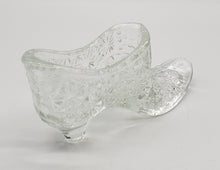 Load image into Gallery viewer, Fenton Clear Button &amp; Daisy Glass Shoe
